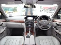 เบนซ์  ปี 2012 Benz E-CLASS W212 E250 CDI 2.1 BlueEFFICIENCY Sedan AT รถสวย พร้อมใช้ รถบ้าน ฟรีดาวน์ เจ้าของขายเอง รูปที่ 10